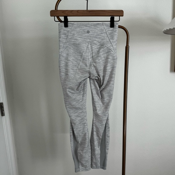Lululemon Inspire Tight - Picture 2 of 4